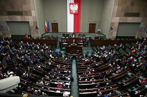 radio transmisja z sejmu - Co to Sejm a co to Senat