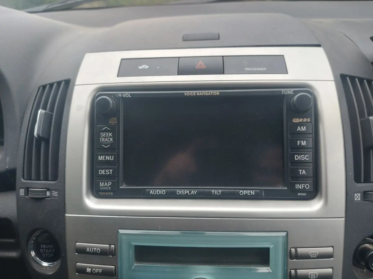 toyota jak włączyć radio bez kluczyka - Jak włączyć Keyless Toyota
