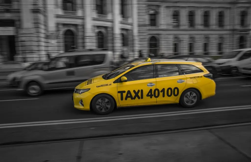 radio taxi lodz - Jak zamowic taksówkę w Łodzi