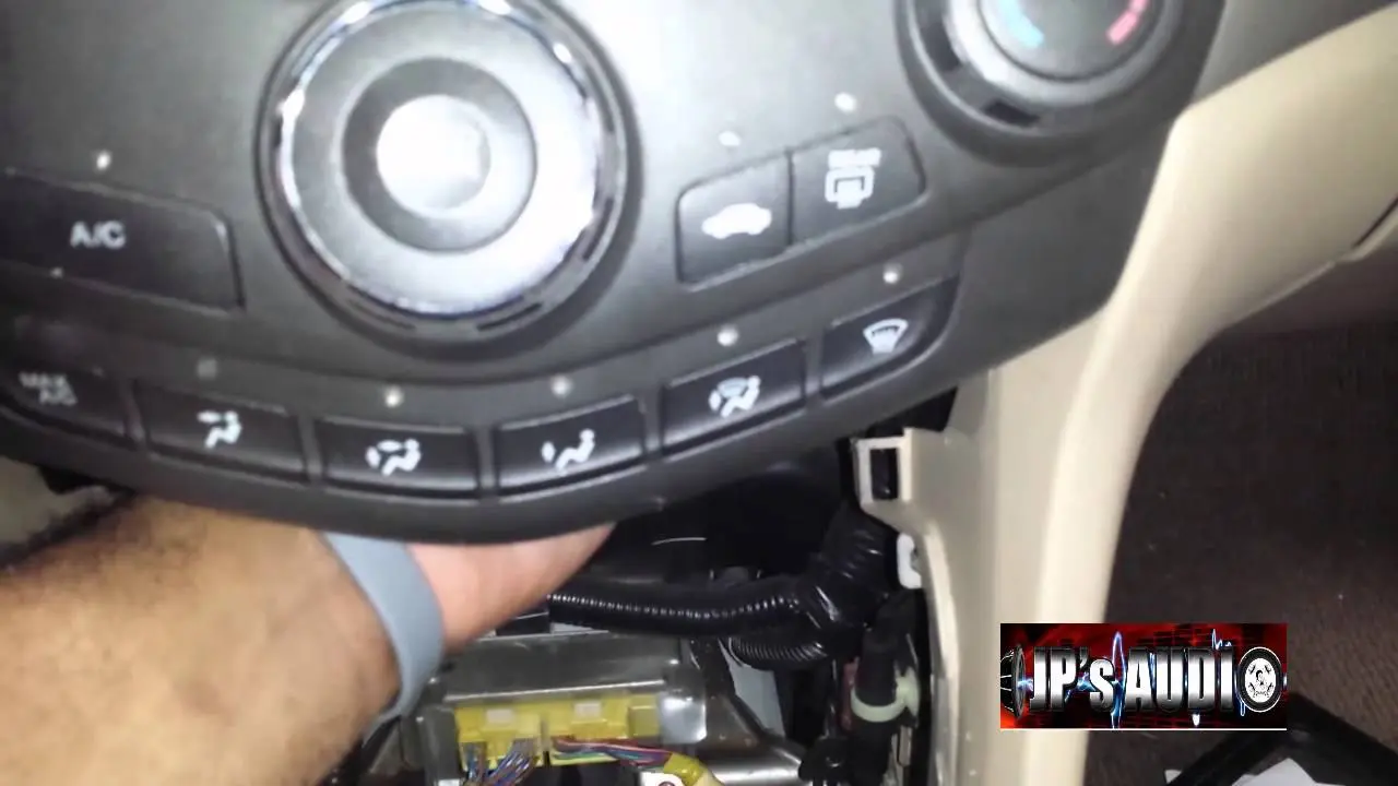 accord 6 radio demontaż - Jak zdjac kierownice Honda Accord VI
