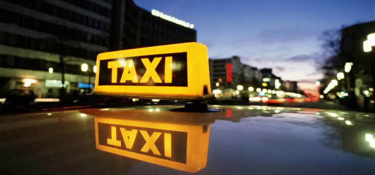 radio taxi krakow tanie - Jakie taxi w Krakowie polecacie